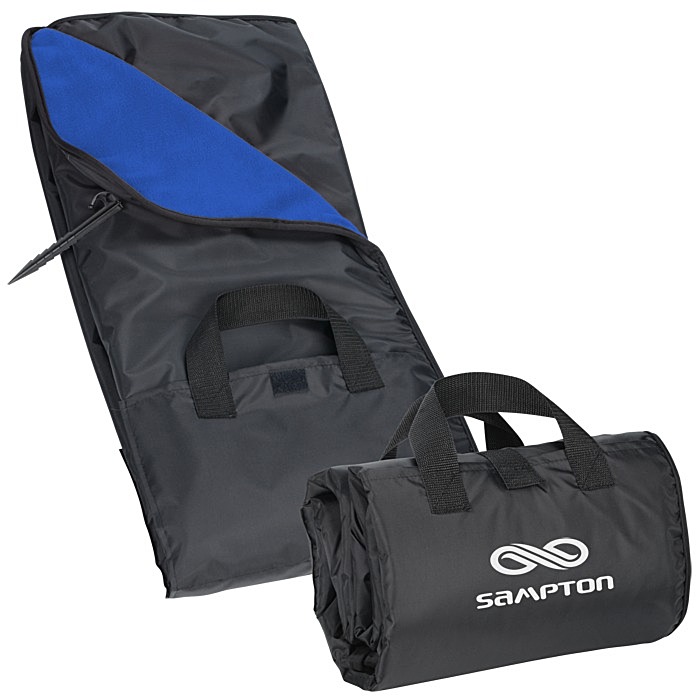 picnic blanket with stakes